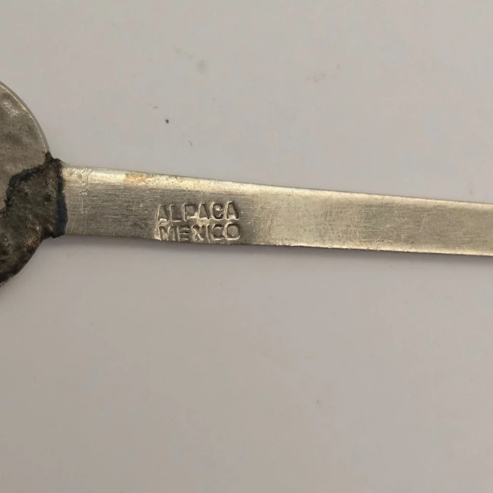 Alpaca Mexico OS Aztec Mayan Sun Stone Souvenir Spoon Folk Art Vintage